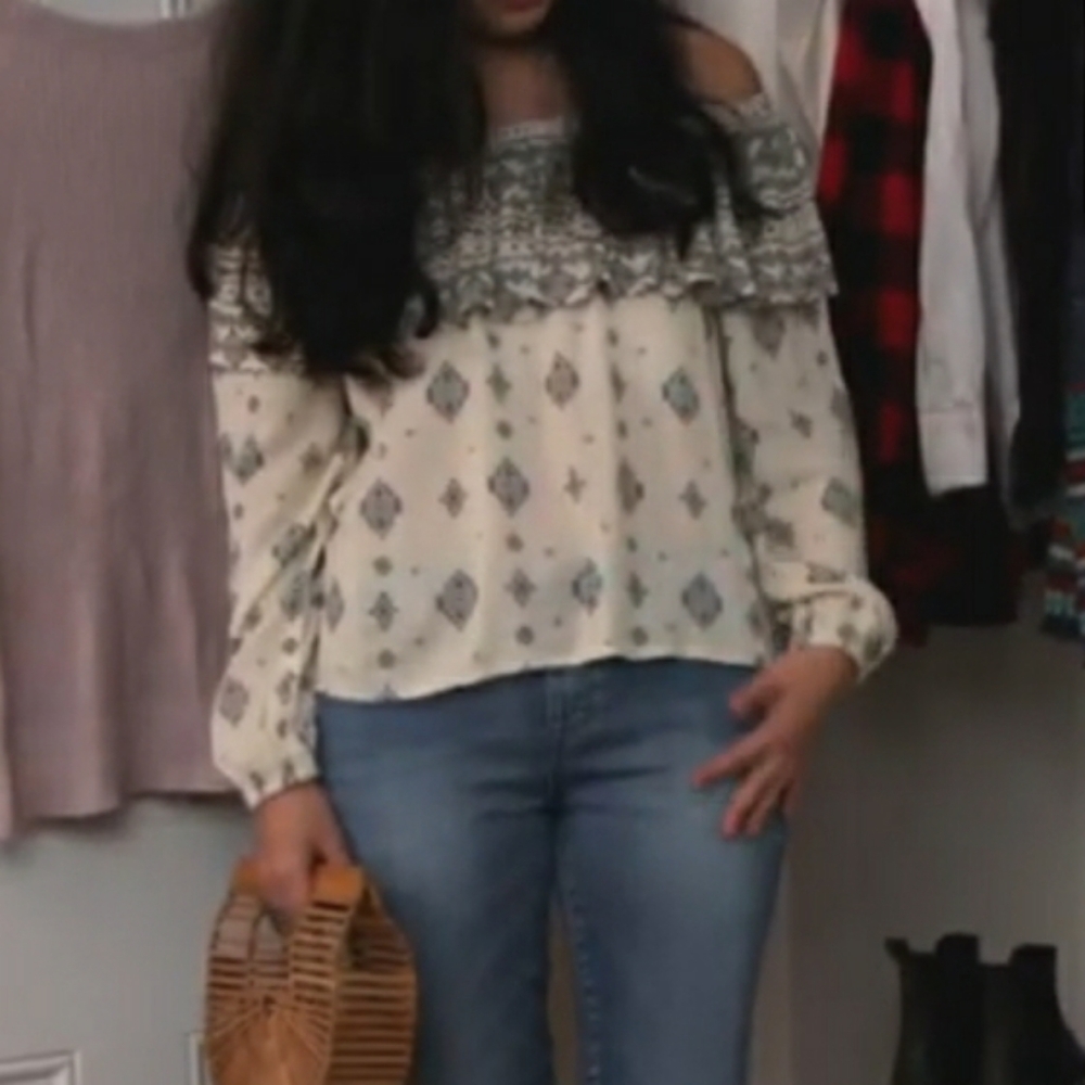 *LOOKING FOR: Boho Off-Shoulder Anthropologie Top